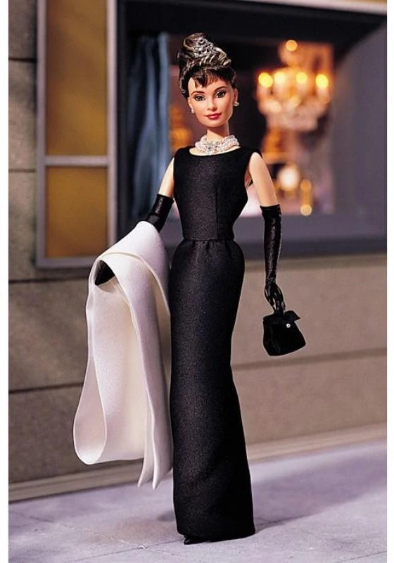 Barbie Audrey Hepburn as Holly Golightly in Breakfast at Tiffany's, rok 1998