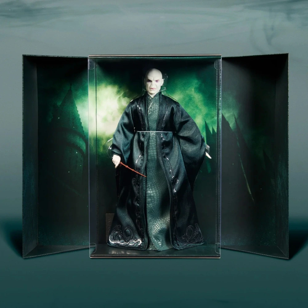 Harry Potter Design Collection – Lord Voldemort Doll, rok 2025 - HND82