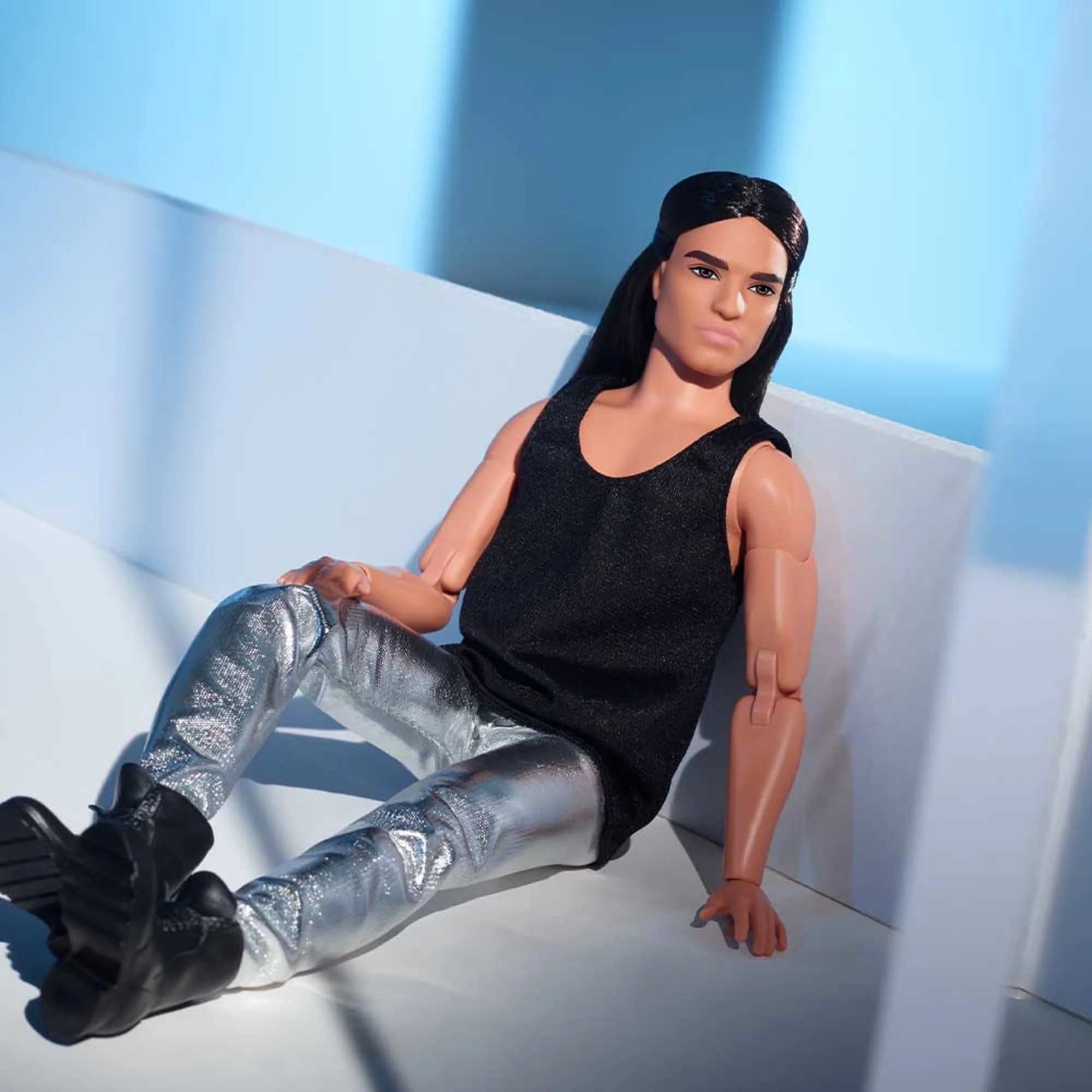 Barbie Ken Looks (Ken Doll Long Brunette Hair), rok 2021