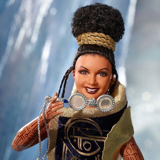 Barbie Mrs. Who 2018 (A Wrinkle in Time)