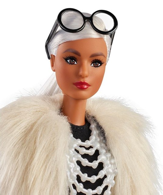 Barbie Styled by Iris Apfel č. 1