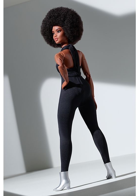 Barbie Looks (Curvy, Brunette) - rok 2021