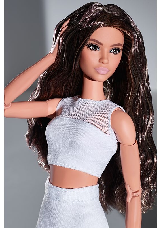 Barbie Looks (Brunette Wavy Hair) - rok 2021