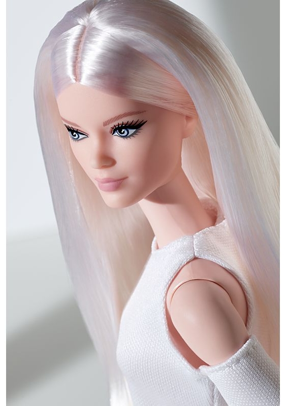 Barbie Looks (Tall Blonde) - rok 2021