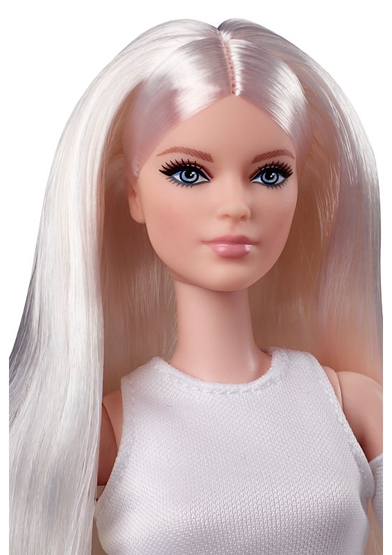 Barbie Looks (Tall Blonde) - rok 2021
